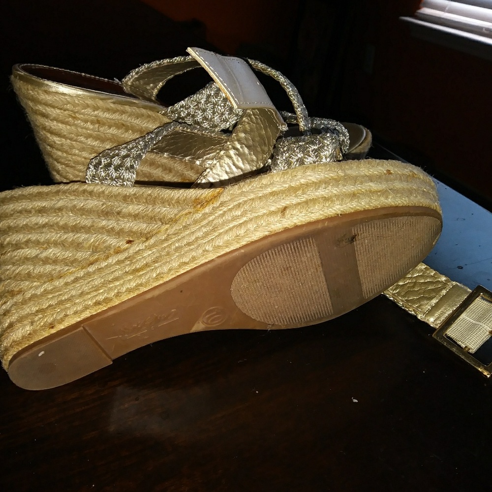 Shoes - Picture 2 of 2